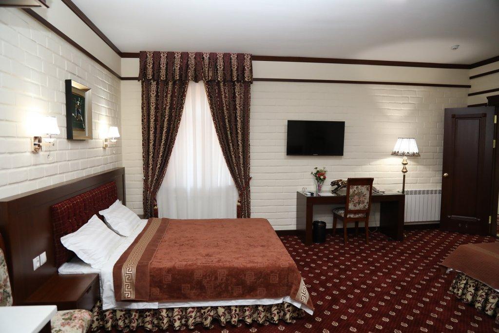 Rakat Plaza Hotell Tasjkent Exteriör bild