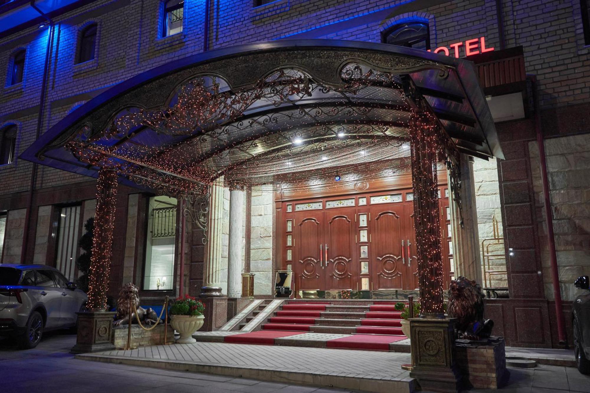 Rakat Plaza Hotell Tasjkent Exteriör bild